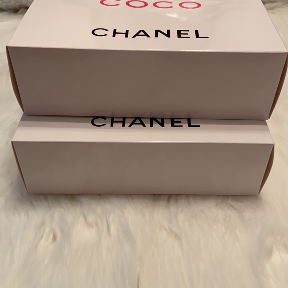 (2) Coco Chanel empty boxes - Picture 5 of 11